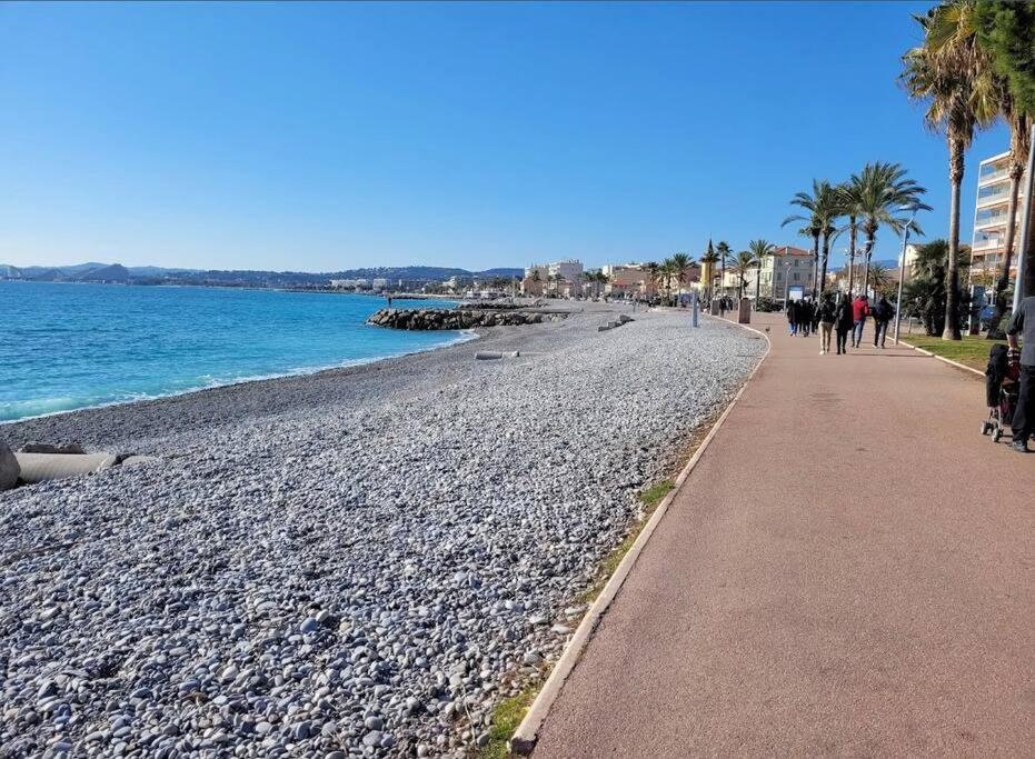 Studio Cosy Terrasse Front Mer Cagnes-sur-Mer Buitenkant foto